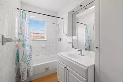 1010 SW 8th Ave, Miami, FL 33130 - Photo 18