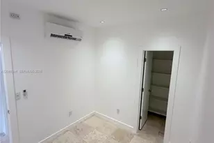 905 SE 2nd Ct, Fort Lauderdale, FL 33301 - Photo 8