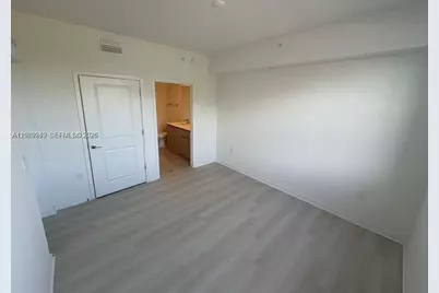 5587 Millenia Park Blvd #206, Orlando, FL 32839 - Photo 2