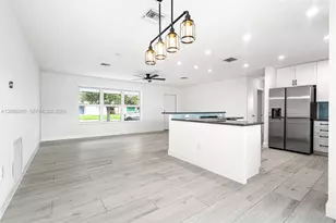 7960 Shalimar St, Miramar, FL 33023 - Photo 16