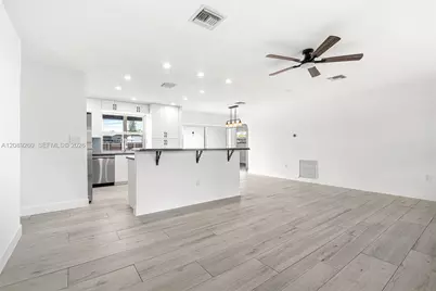 7960 Shalimar St, Miramar, FL 33023 - Photo 12
