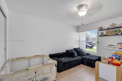 8531 NW 8th St, Pembroke Pines, FL 33024 - Photo 20