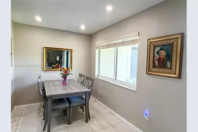 10875 NW 29th Mnr, Sunrise, FL 33322 - Photo 6