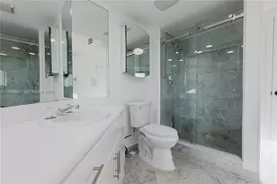 16485 Collins Ave, Sunny Isles Beach, FL 33160 - Photo 8