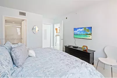1155 Brickell Bay Dr #1001, Miami, FL 33131 - Photo 24