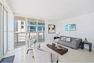 1155 Brickell Bay Dr #1001, Miami, FL 33131 - Photo 6