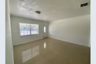 13242 NE 16th Ave #13242, North Miami, FL 33161 - Photo 2