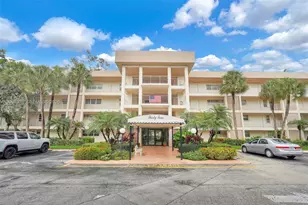 3051 S Palm Aire Dr, Pompano Beach, FL 33069 - Photo 2