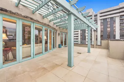 610 Valencia Ave #502, Coral Gables, FL 33134 - Photo 10