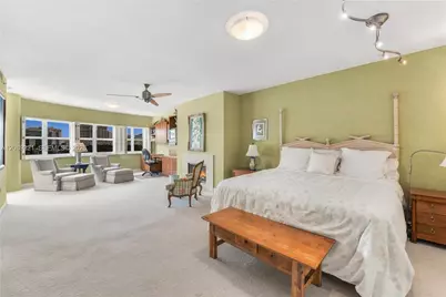 610 Valencia Ave #502, Coral Gables, FL 33134 - Photo 14