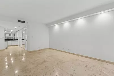 6039 Collins Ave #407, Miami Beach, FL 33140 - Photo 12