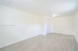 27 SW 55th Avenue Rd, Miami, FL 33134 - Photo 6