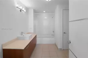 3301 NE 1st Ave, Miami, FL 33137 - Photo 34