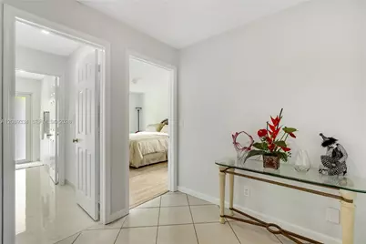 20430 SW 53rd Pl, Pembroke Pines, FL 33332 - Photo 28