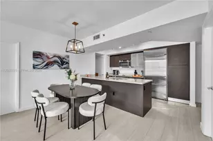 500 Brickell Ave, Miami, FL 33131 - Photo 8