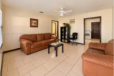 1526 NE 135th St, North Miami, FL 33161 - Photo 16