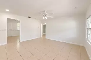 1526 NE 135th St, North Miami, FL 33161 - Photo 6