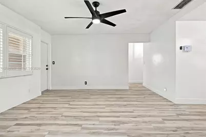 5206 Garfield St, Hollywood, FL 33021 - Photo 8