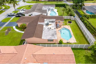 5206 Garfield St, Hollywood, FL 33021 - Photo 58