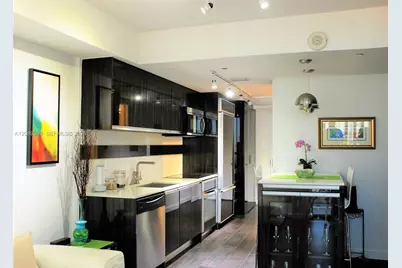 50 Biscayne Blvd #1509, Miami, FL 33132 - Photo 2
