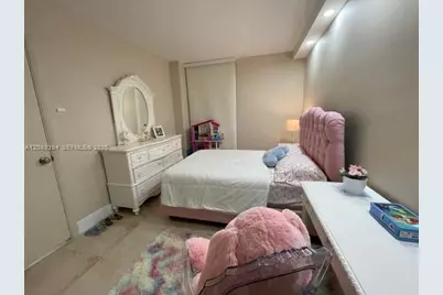 3625 N Country Club Dr #704, Aventura, FL 33180 - Photo 22
