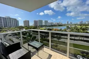 3625 N Country Club Dr, Aventura, FL 33180 - Photo 2