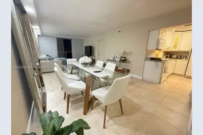 3625 N Country Club Dr #704, Aventura, FL 33180 - Photo 4