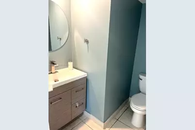 560 NE 206th Ln, Miami, FL 33179 - Photo 6