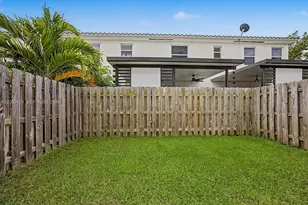 2644 SE 13th St, Homestead, FL 33035 - Photo 12