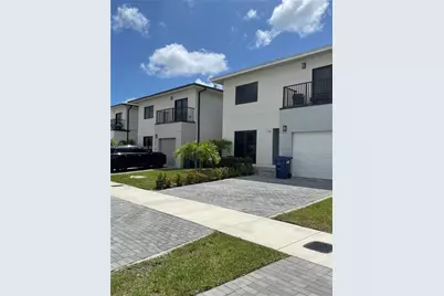 1384 NW 2nd Ter, Florida City, FL 33034 - Photo 4