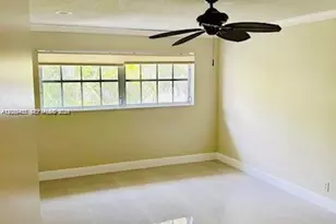 148 Yacht Club Dr, North Palm Beach, FL 33408 - Photo 2