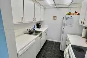 2350 NE 135th St, North Miami, FL 33181 - Photo 4