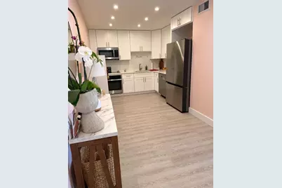 1450 Lincoln Rd #406, Miami Beach, FL 33139 - Photo 6