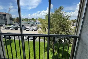 701 Three Islands Blvd, Hallandale Beach, FL 33009 - Photo 30