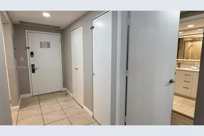 [Address not provided], Sunny Isles Beach, FL 33160 - Photo 26