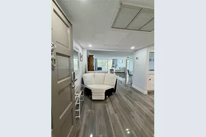 2681 S Course Dr #406, Pompano Beach, FL 33069 - Photo 4