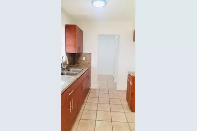 19225 NW 50 Ct, Miami Gardens, FL 33055 - Photo 6