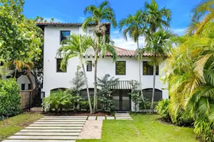 510 W 30th St, Miami Beach, FL 33140 - Photo 1