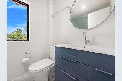 510 W 30th St, Miami Beach, FL 33140 - Photo 28