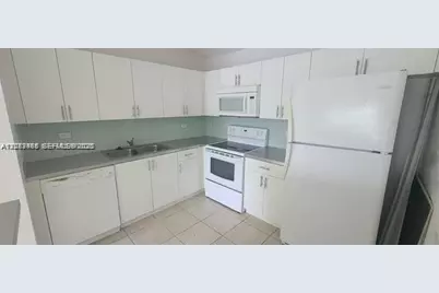 3660 N 56th Ave #620, Hollywood, FL 33021 - Photo 4
