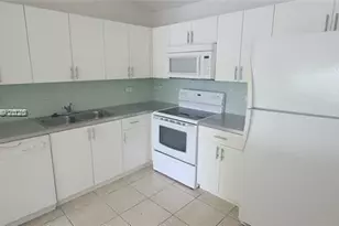 3660 N 56th Ave, Hollywood, FL 33021 - Photo 4