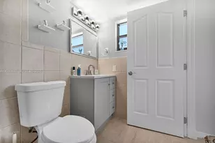 1334 Collins Ave, Miami Beach, FL 33139 - Photo 22