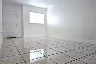 800 SW 104th Ct, Miami, FL 33174 - Photo 2