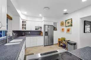 9325 NE 5th Ave, Miami Shores, FL 33138 - Photo 16