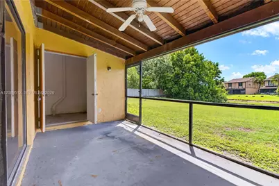 9014 NW 45th Ct, Sunrise, FL 33351 - Photo 26