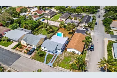 1227 N Ocean Breeze, Lake Worth, FL 33460 - Photo 22