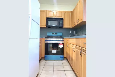 10904 SW 2nd St #1R, Sweetwater, FL 33174 - Photo 8