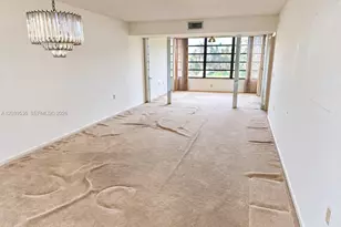 1717 Whitehall Dr, Davie, FL 33324 - Photo 8
