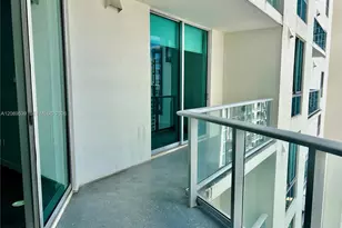 300 S Biscayne Blvd, Miami, FL 33131 - Photo 12