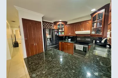 14348 SW 103rd St, Miami, FL 33186 - Photo 10